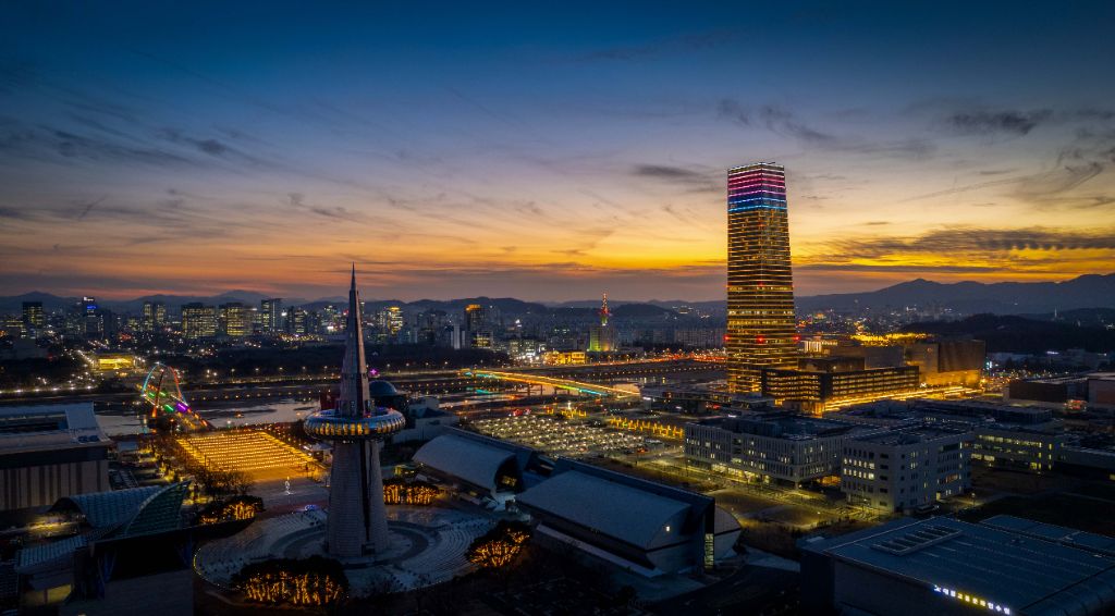 Expo Science Park & DCC area by night